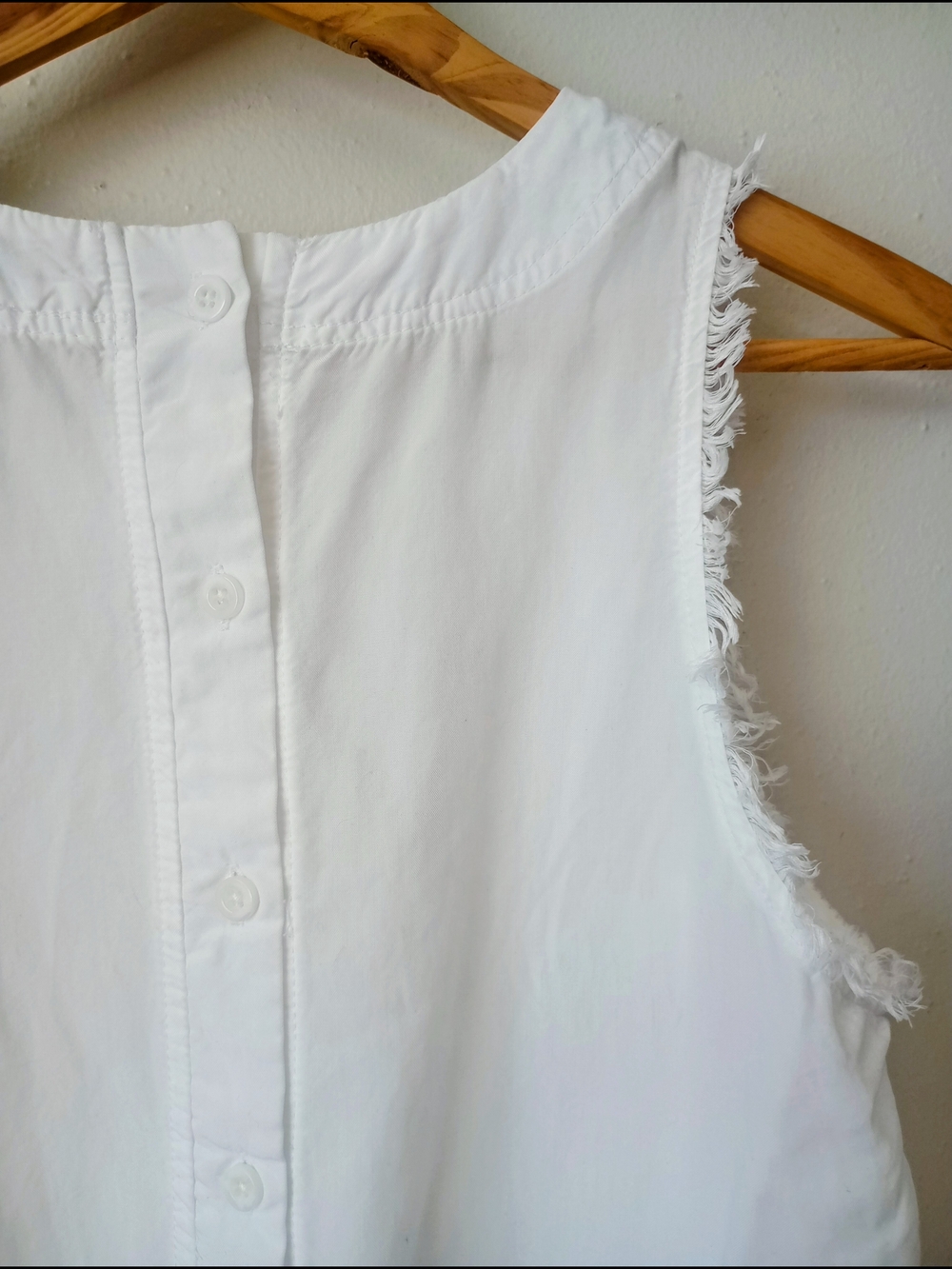 Thread & Supply White Sleeveless Frayed-Edge Tank - Picture 3 of 3